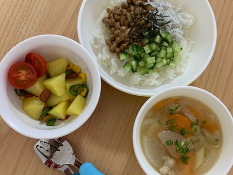 栄養たっぷり☆離乳食三食丼